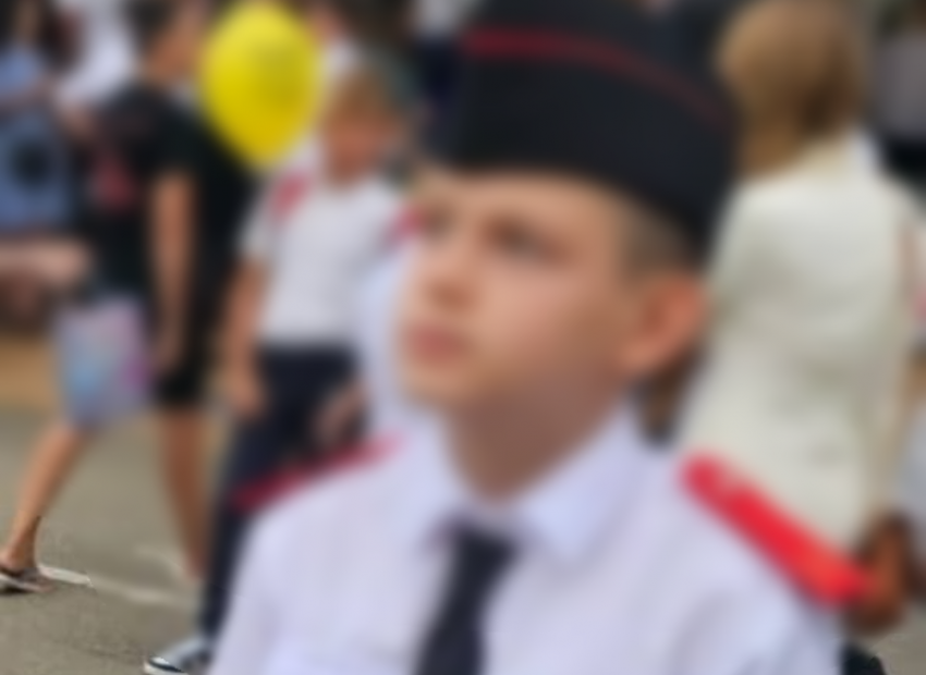 Бесследно исчез: 12-летний мальчик ушел в школу и не вернулся домой в Краснодаре 
