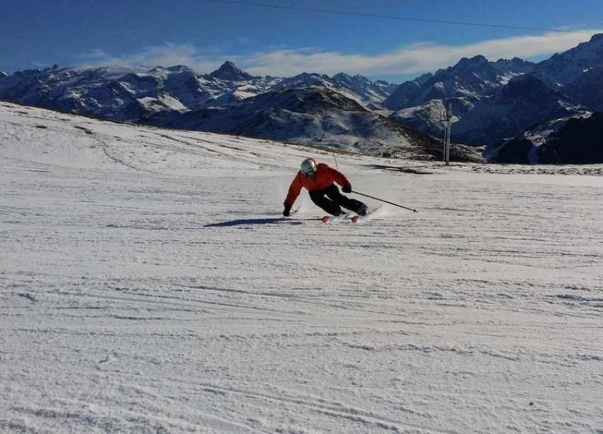 На горнолыжном курорте в Сочи погиб лыжник из Дзержинска