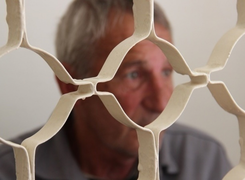 Житель Курганинска хранил 3 кг марихуаны в стиральной машинке