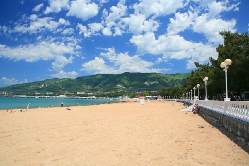 Власти Кубани хотят расширить пляжи, чтобы принять больше туристов
