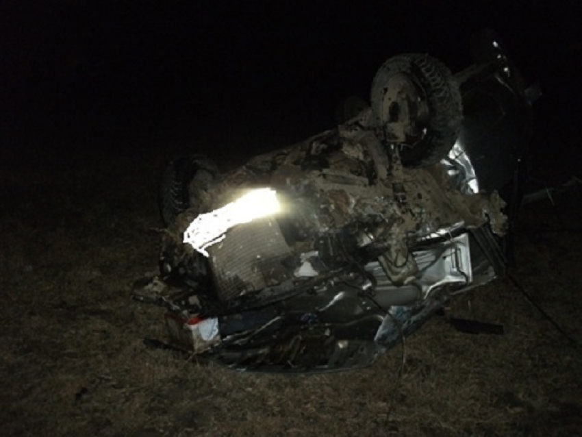 Водитель ВАЗа нашел свою смерть под японским грузовиком в Туапсе