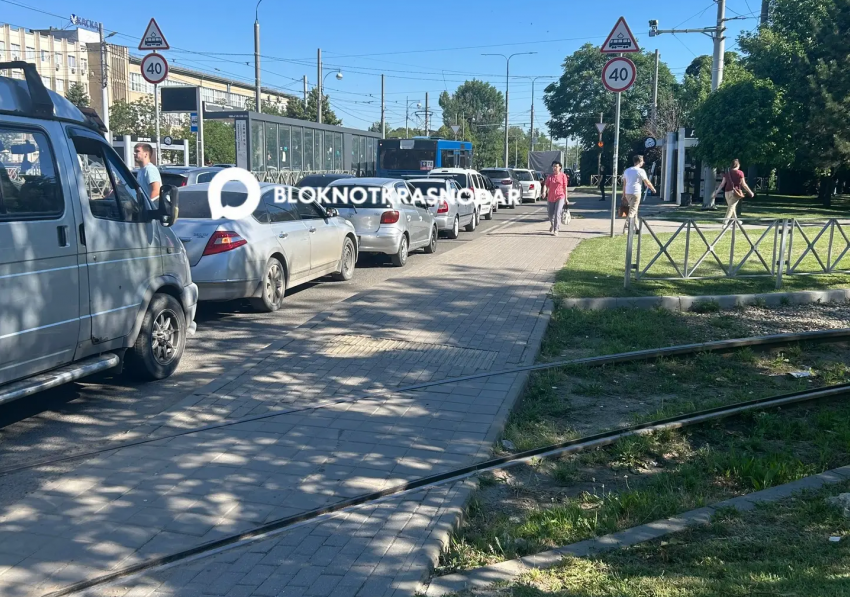 Цена на АИ-92 в Краснодаре рванула вверх на 4,4% за неделю