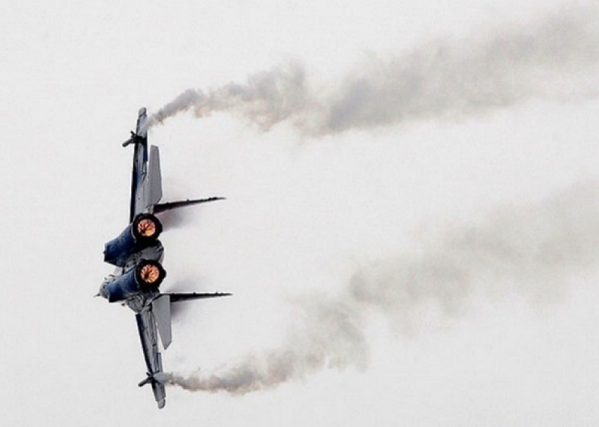 В Кущевском районе во время учений рухнул истребитель Миг-29