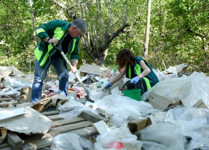 В Прикубанском округе Краснодара нашли несколько несанкционированных свалок