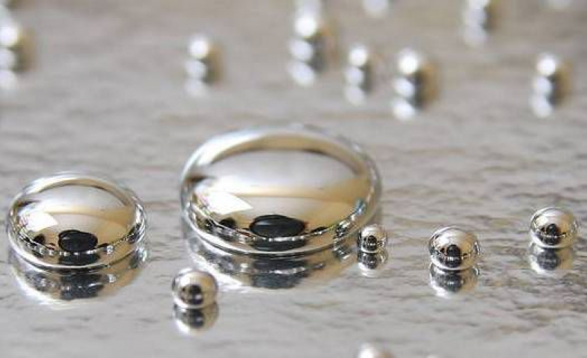 На Кубани семья бросила свой дом из-за ртутной лужи  