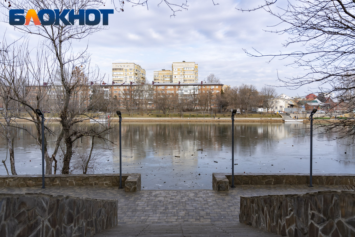 Главное в Краснодаре: Японский сад не открыли, Бастрыкин заинтересовался  дачами, Симоньян – отпусками в ВСУ, нейросеть показала Кубань, а девочка  выпала из окна