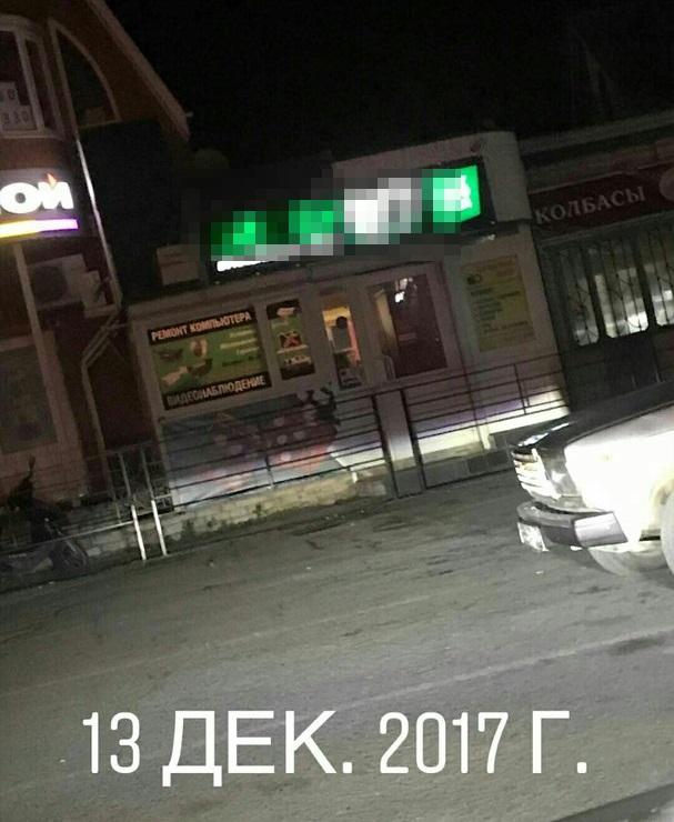 eXaunwT06ic.jpg